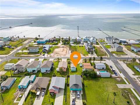 1421 S Magnolia, Rockport, TX 78382