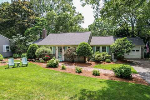 105 Pond Street, South Yarmouth, MA 02664