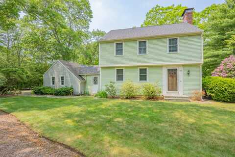 23 Checkerberry Lane, Forestdale, MA 02644
