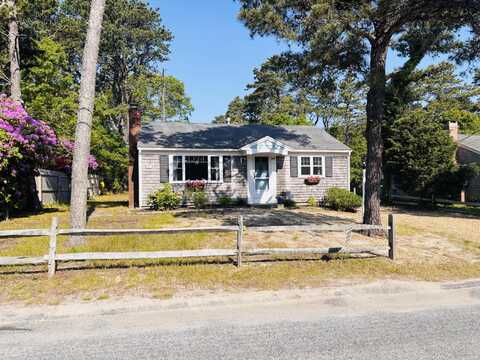 69 Captain Chase Road, Dennis Port, MA 02639