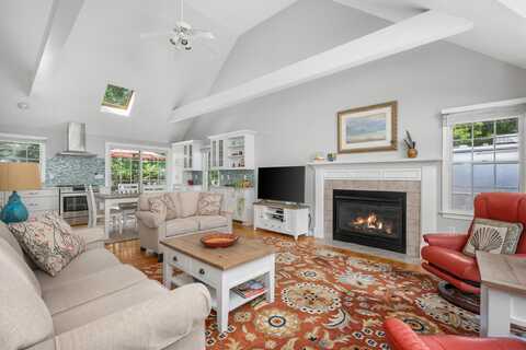 64 Manitoba Road, Mashpee, MA 02649