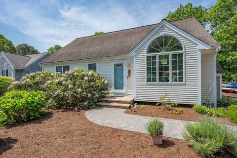 64 Manitoba Road, Mashpee, MA 02649