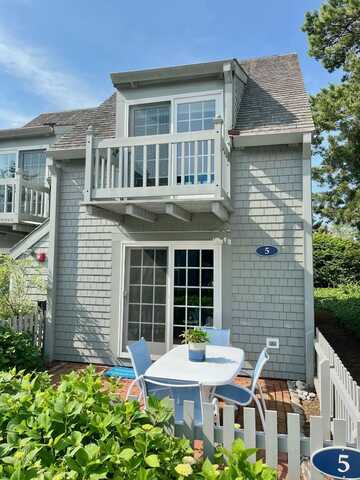 5 Hydrangea Lane, Mashpee, MA 02649