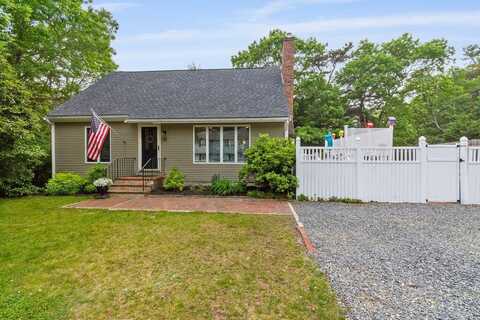 22 Rickey Lane, East Wareham, MA 02538