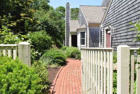 24 Wildflower Lane, Yarmouth Port, MA 02675