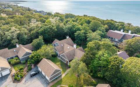 18 Juniper Circle, Brewster, MA 02631