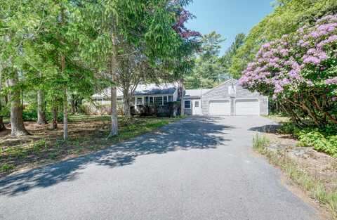 175 Knotty Pine Lane, Centerville, MA 02632