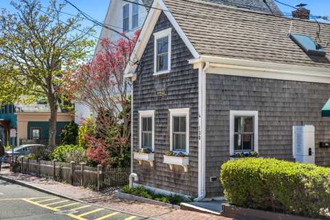 130 Commercial Street, Provincetown, MA 02657