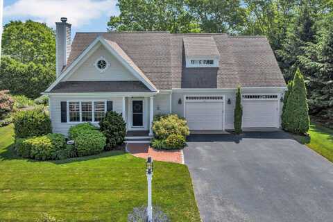 80 Schooner Lane, Hyannis, MA 02601