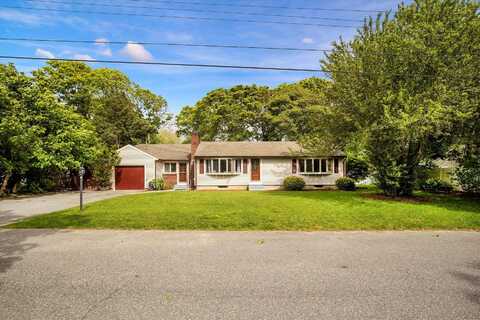 298 Oakland Road, Hyannis, MA 02601