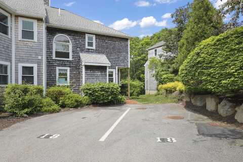 18 Harbor Hill Drive, Bourne, MA 02532