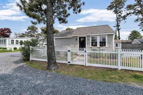 242 Old Wharf Road, Dennis Port, MA 02639
