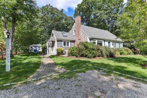 4 Wildwood Avenue, Harwich, MA 02645