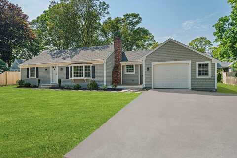 15 Constance Ann Way, South Dennis, MA 02660