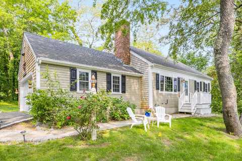 7 Liberty Place, East Dennis, MA 02641