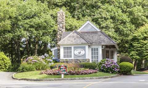 2 Pine Grove Village, Yarmouth Port, MA 02675
