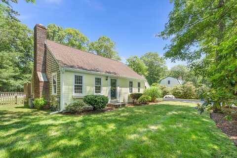 13 Old Fields Road, Sandwich, MA 02563