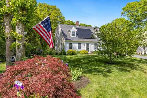 7 Hane Road, Mashpee, MA 02649