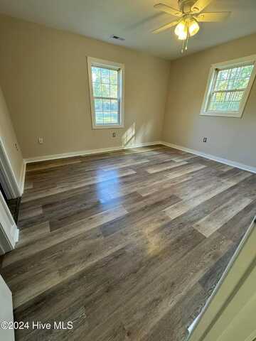 223 Deer Road, Hubert, NC 28539