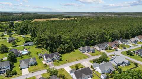 107 Madison Bay Drive, Beaufort, NC 28516