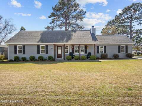 208 Joey Court, Hubert, NC 28539