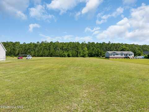 303 Mayflower Drive, Newport, NC 28570