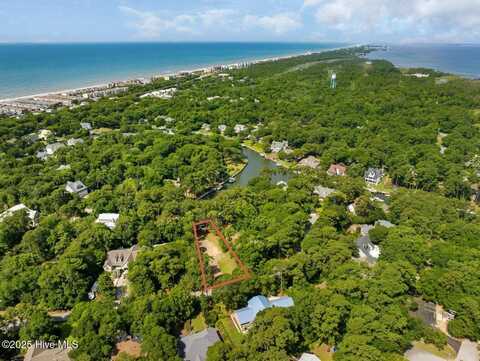 117 White Ash Drive, Pine Knoll Shores, NC 28512