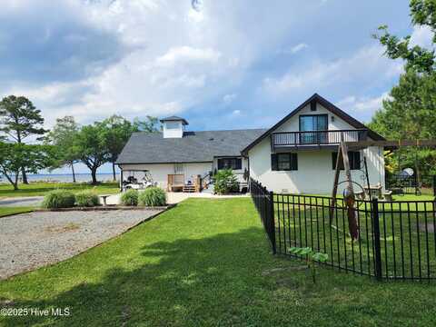 1480 River Drive, Havelock, NC 28532