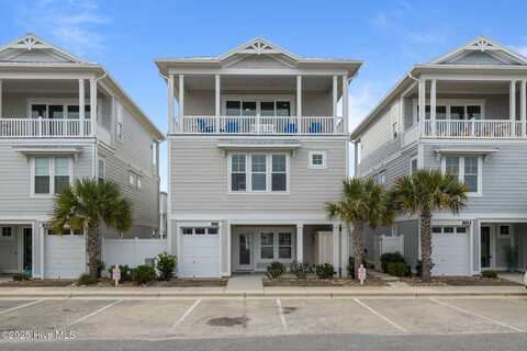 9008 Louise Avenue, Emerald Isle, NC 28594