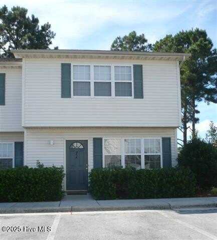 71 Crush Court, Swansboro, NC 28584