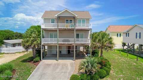 110 Mangrove Boulevard, Emerald Isle, NC 28594
