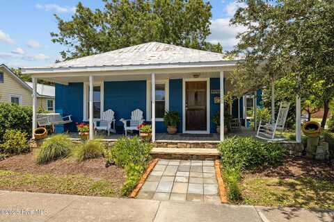 1400 Evans Street, Morehead City, NC 28557