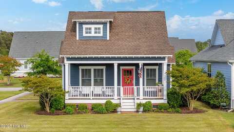 105 Colony Point Street, Beaufort, NC 28516