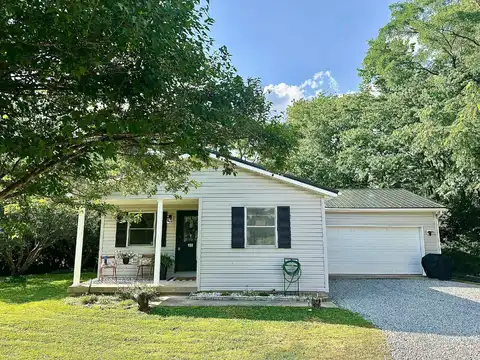 158 Kennedy Boulevard, Leesburg, OH 45135