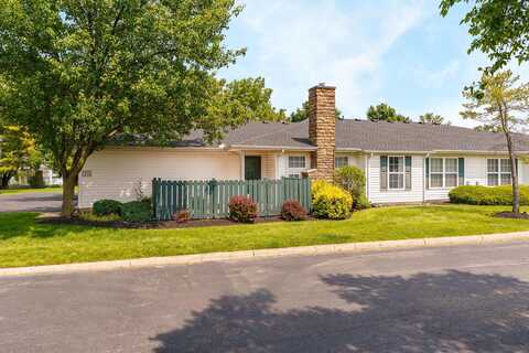 2432 Crystal Springs Drive, Hilliard, OH 43026
