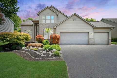 272 Trail E, Etna, OH 43062