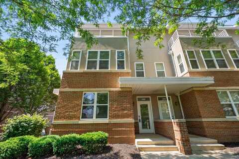 1396 Lower Green Circle, Columbus, OH 43212