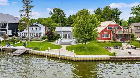 5102 Bateson Beach Drive NE, Thornville, OH 43076
