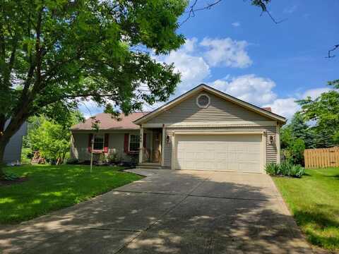 549 Meadows Boulevard, Pickerington, OH 43147