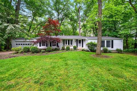 213 Kokosing Drive, Gambier, OH 43022