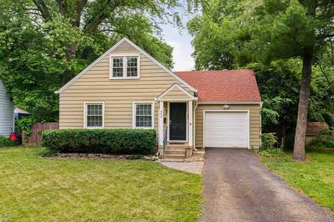 966 Chambers Circle, Columbus, OH 43212