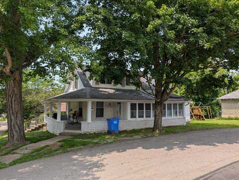 54 W High Street, Mount Gilead, OH 43338