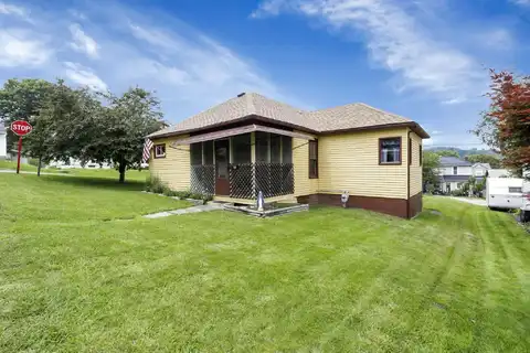 141 Hull Street, Crooksville, OH 43731