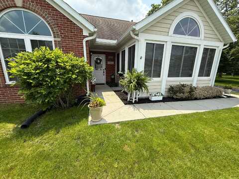 663 Hampton Woods Drive, Marion, OH 43302