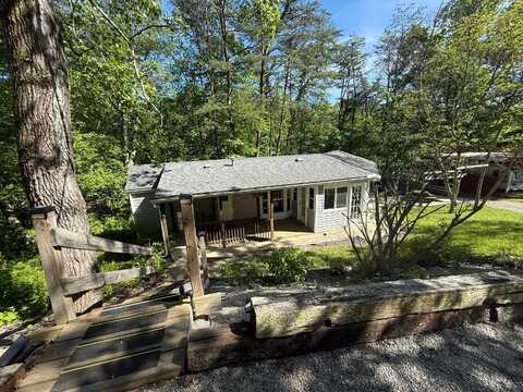 374 Pathfinder Trail, Logan, OH 43138