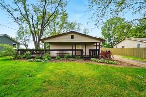 1240 W Choctaw Drive, London, OH 43140