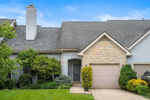 857 Village Drive, Delaware, OH 43015