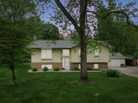 51 Horseshoe Court, Granville, OH 43023