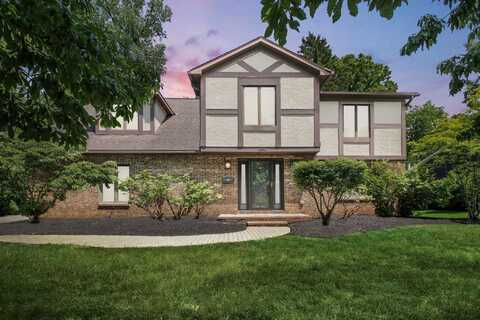4558 Crompton Drive, Columbus, OH 43220