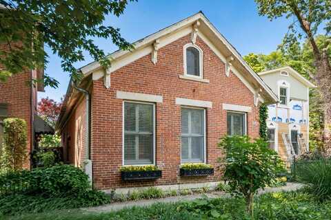 584 Franklin Avenue, Columbus, OH 43215